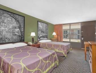 Super 8 La Grange Hotel Room photo